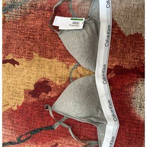 New Calvin Klein Bra L